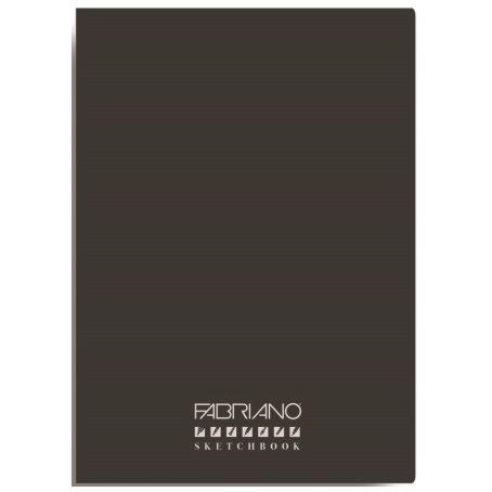 Quaderno A4 24 fg. 120 gr/m punti metallici