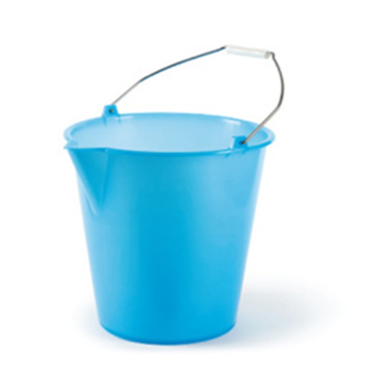 Secchio con becco 12 lt.